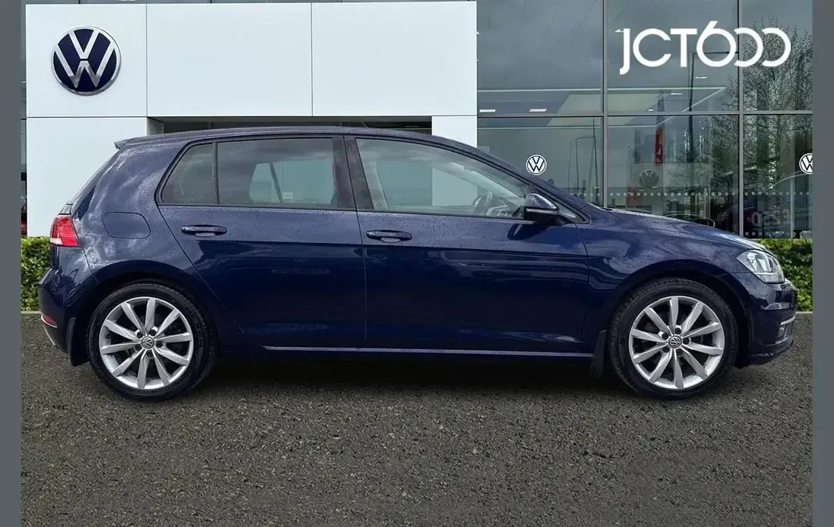 Used VW Golf VII GT 150 HP (110 kW) 2019 Blue Hatchback