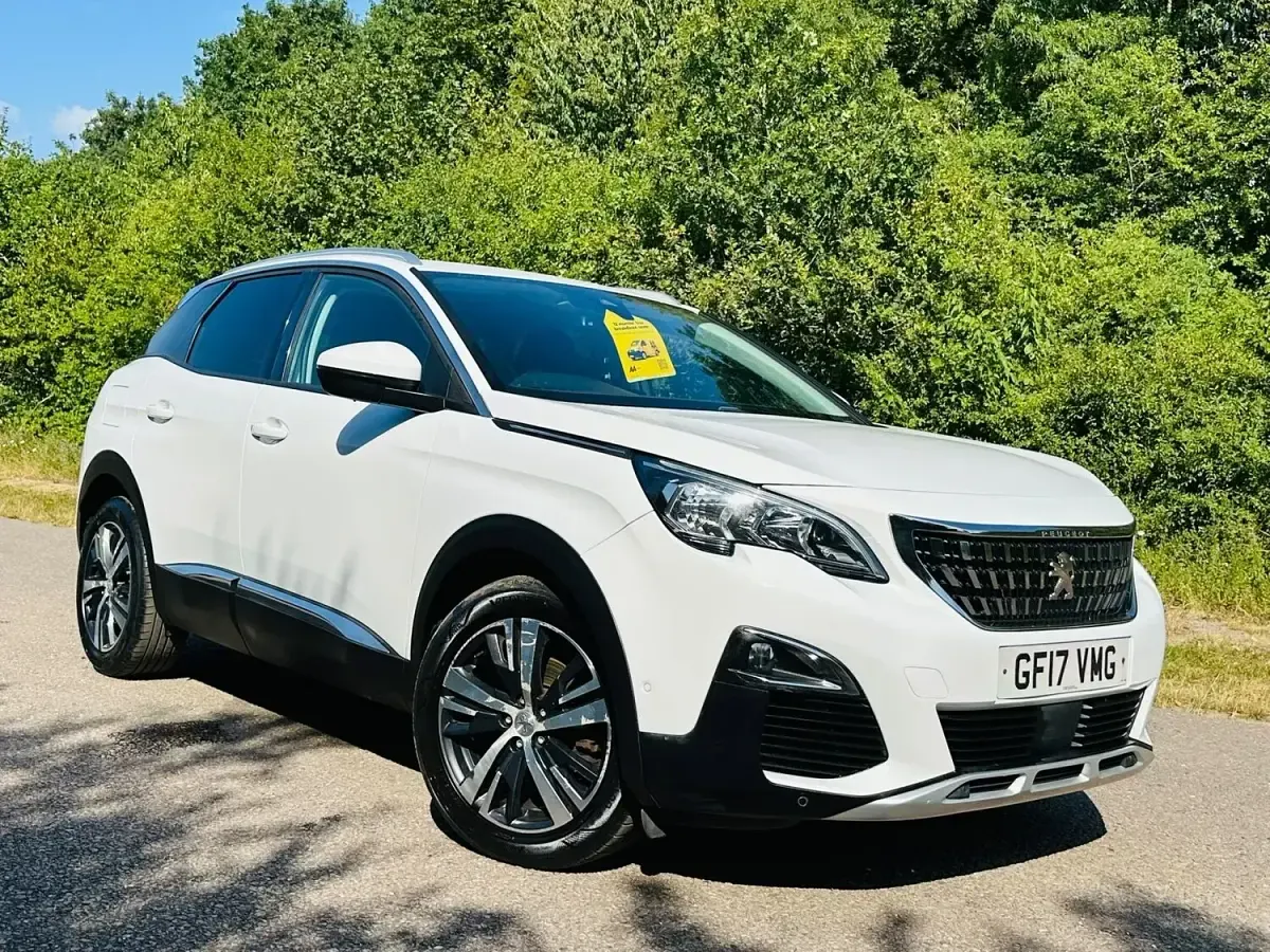 Used Peugeot 3008 Allure 130 HP (95 kW) 2017 White SUV