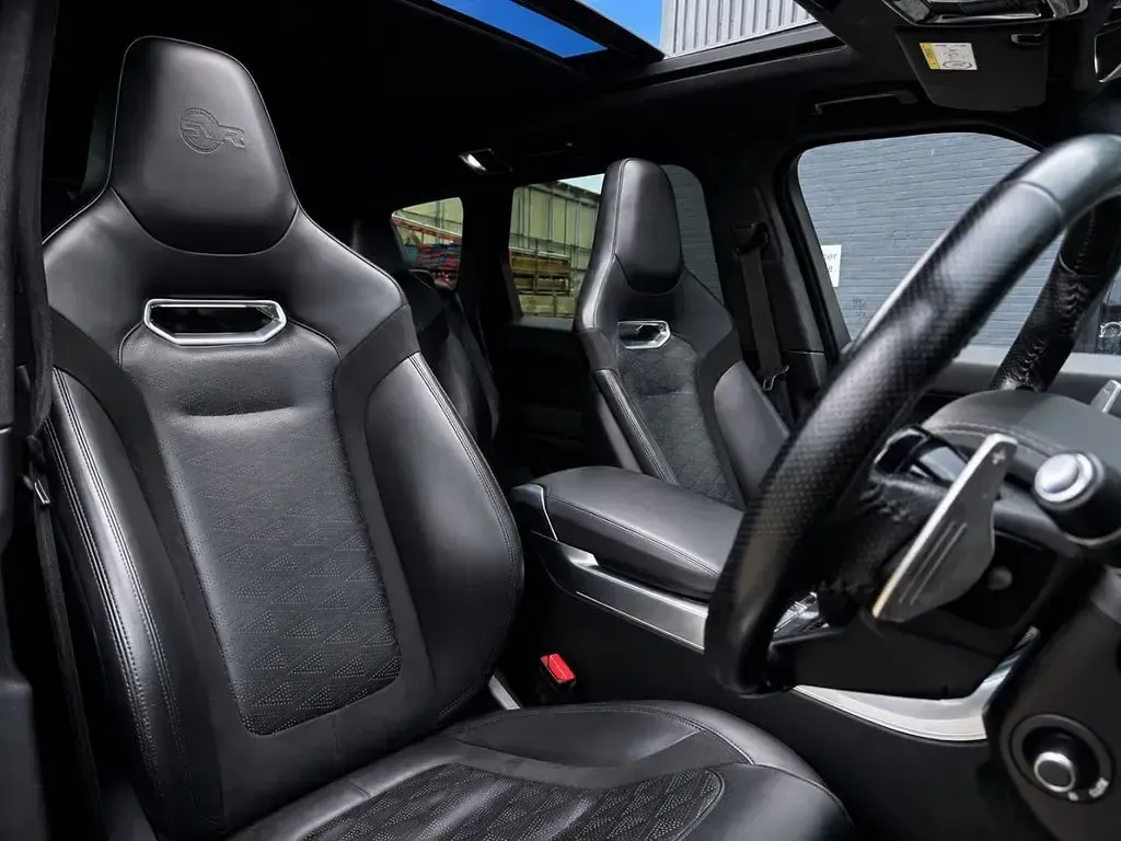 Used Land Rover Range Rover Sport SVR 575 HP (422 kW) 2018 Blue SUV