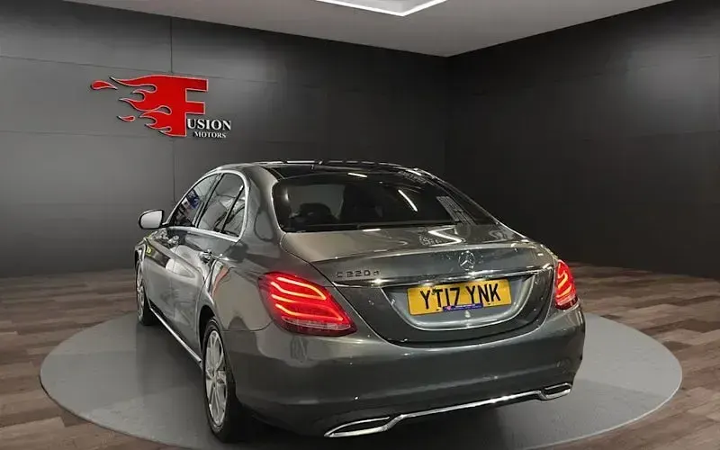 Used Mercedes C220 Premium 170 HP (125 kW) 2017 Grey Sedan
