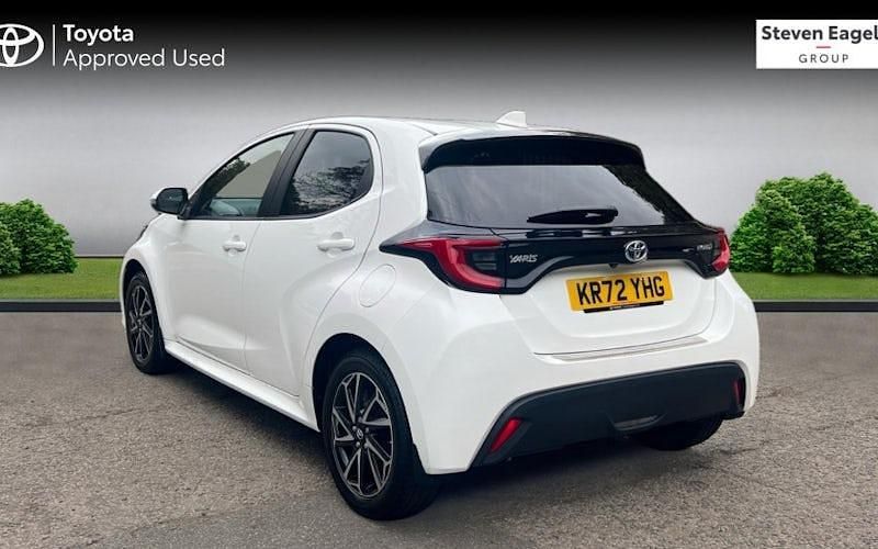 Used Toyota Yaris Hybrid Design 116 HP (85 kW) 2025 Hatchback