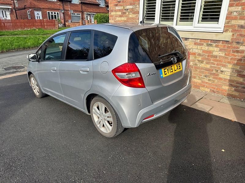 Used Honda Jazz EX-L 2015 Silver Hatchback