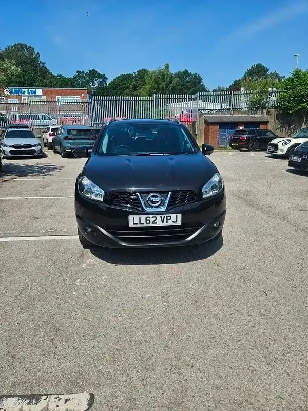 Used Nissan Qashqai N-TEC 2012 Black SUV