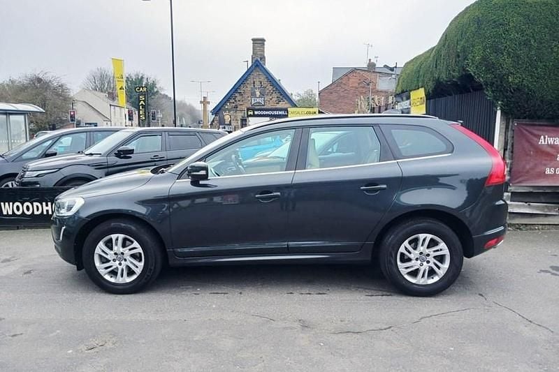 Used Volvo XC60 SE 245 HP (180 kW) 2017 Grey SUV