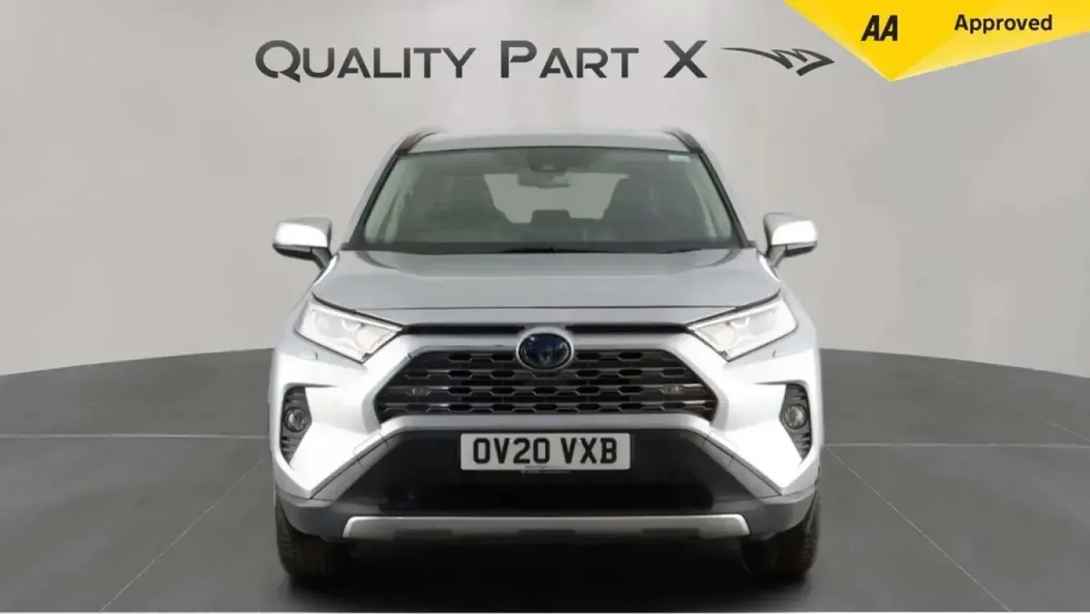Used Toyota RAV4 Hybrid 222 HP (163 kW) 2020 Silver SUV