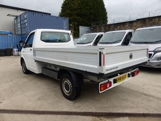 Second-hand VW Transporter 102 CP (75 kW) 2018 Alb Van