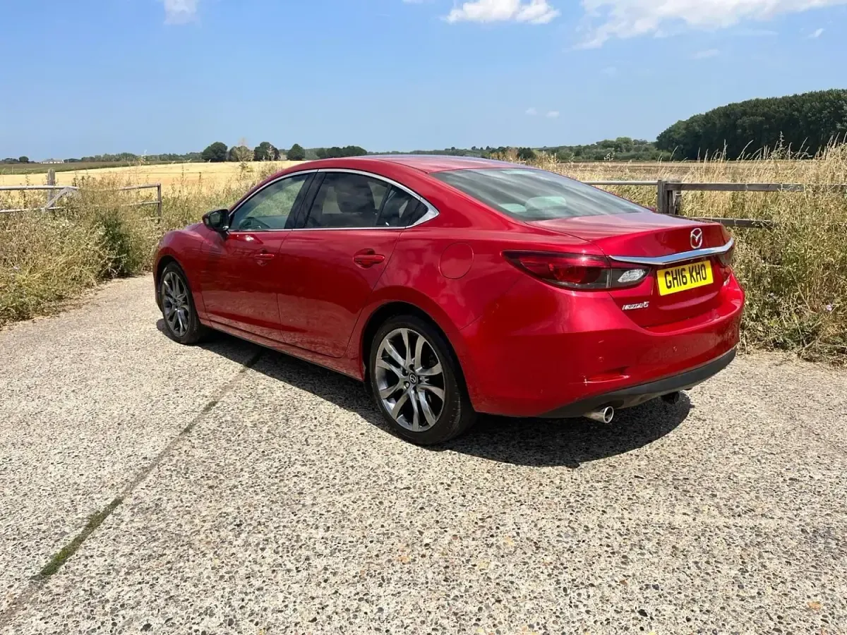 Used Mazda 6 Inclusive 175 HP (128 kW) 2016 Red Sedan