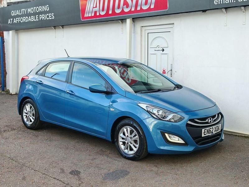 Blue Used 2013 Hyundai i30 Active Hatchback | £3,495 (Fair price) - Image 1/4