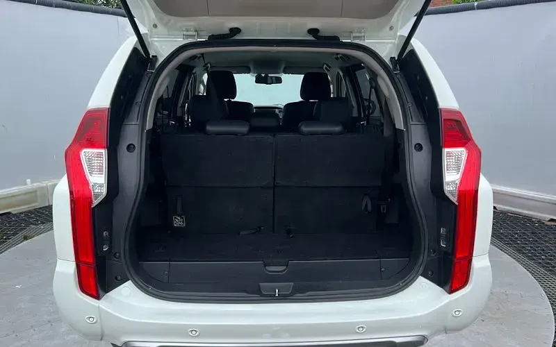 Used Mitsubishi Shogun 181 HP (133 kW) 2020 White SUV