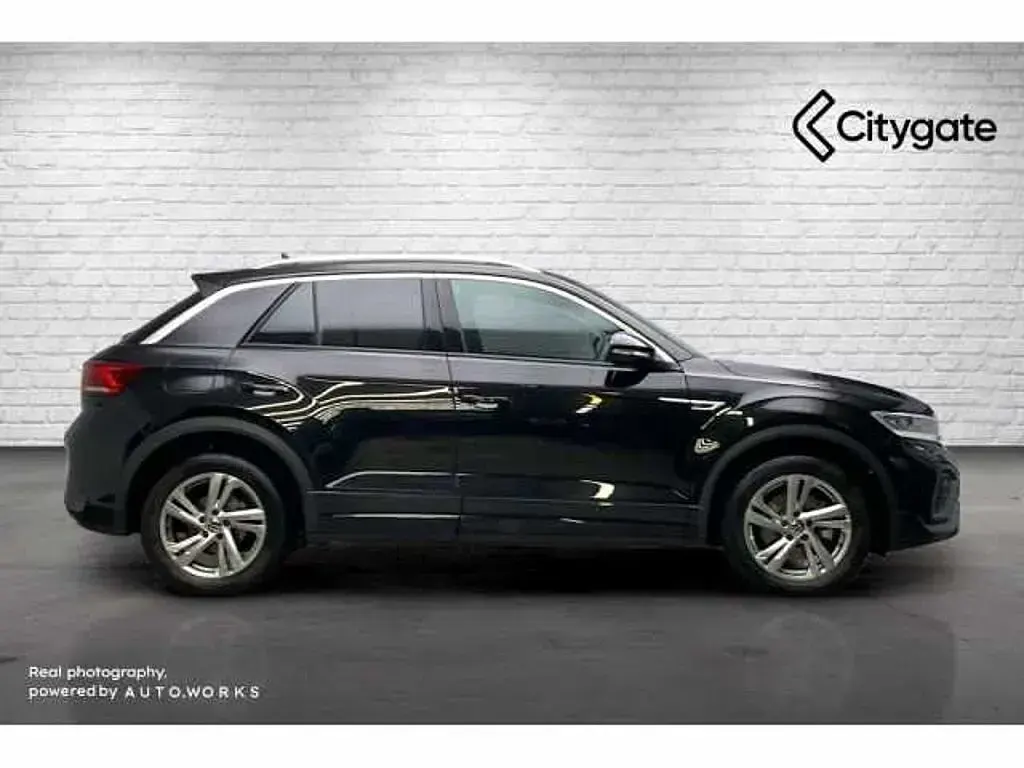 Used VW T-Roc 150 HP (110 kW) 2025 SUV