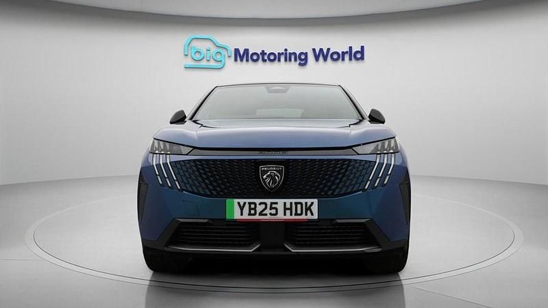 Used Peugeot e-3008 GT 154 kW (210 HP) 2025 SUV