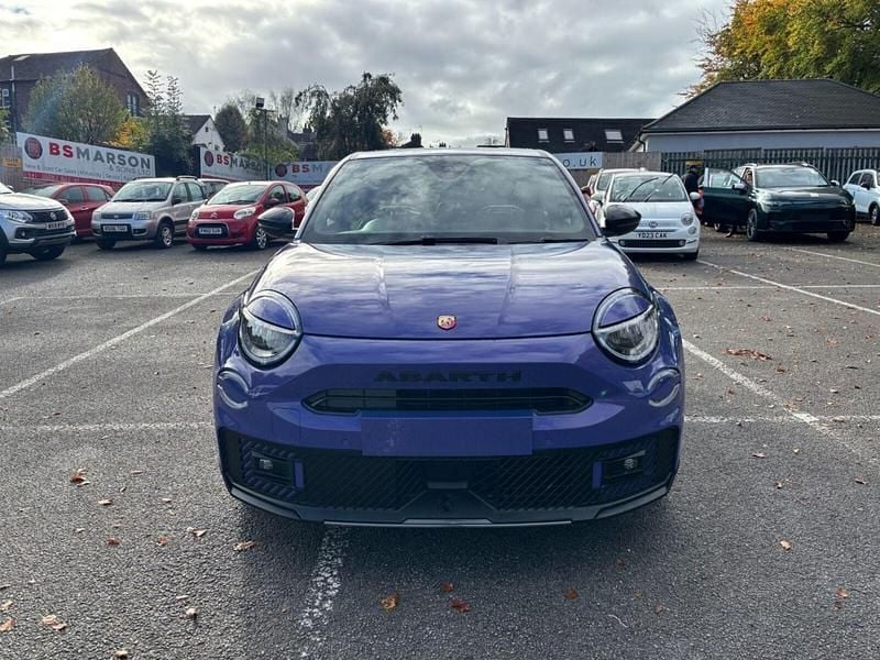 New Abarth 600e Scorpionissima 206 kW (281 HP) 2025 Mauve/purple SUV