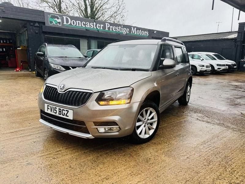 Beige Used 2015 Skoda Yeti SUV | £7,405 (Good price) - Image 1/4