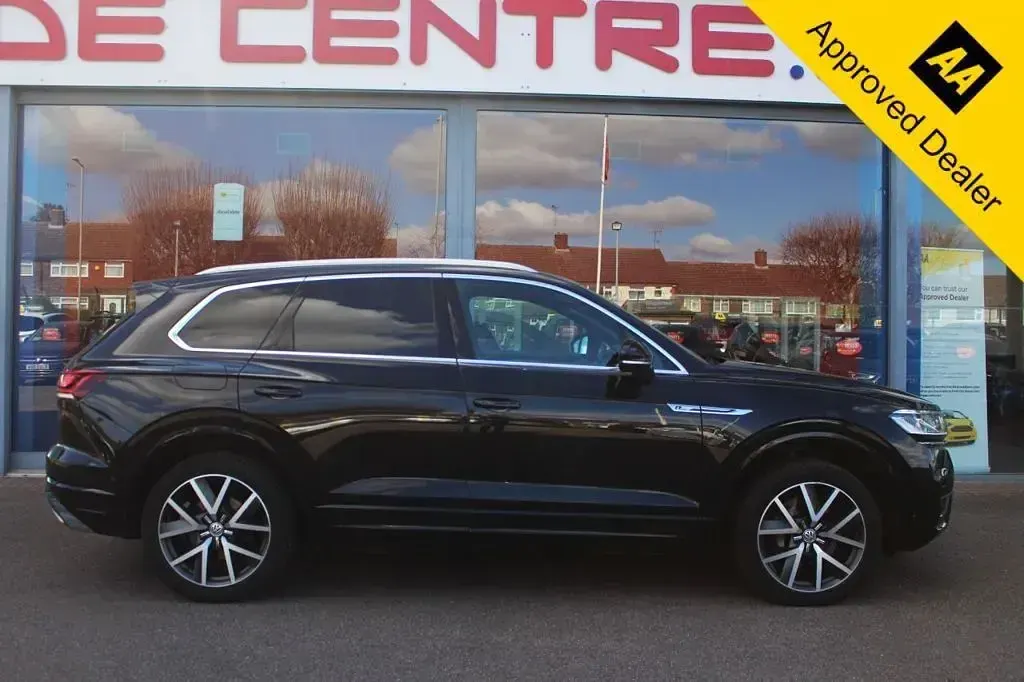 Used VW Touareg R-line 231 HP (169 kW) 2018 Black SUV