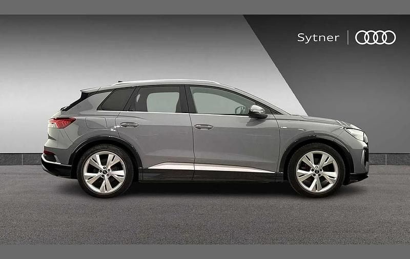 Used Audi Q4 e-tron S-Line 125 kW (170 HP) 2022 Grey SUV