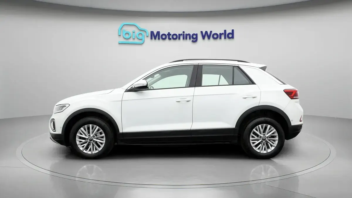 Used VW T-Roc S 110 HP (80 kW) 2022 White SUV