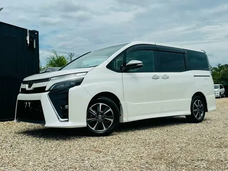 Used Toyota Voxy 2020 White