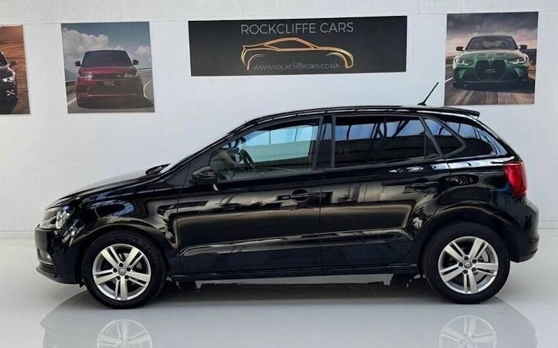 Used VW Polo Edition 90 HP (66 kW) 2017 Black Hatchback