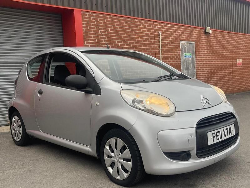 Grey Used 2011 Citroën C1 VTR Sport Hatchback | £1,399 (Fair price) - Image 1/4