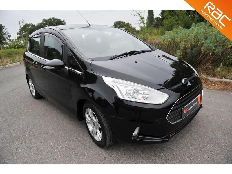 Black Used 2015 Ford B-MAX Zetec MPV | £4,695 (Good price) - Image 1/4