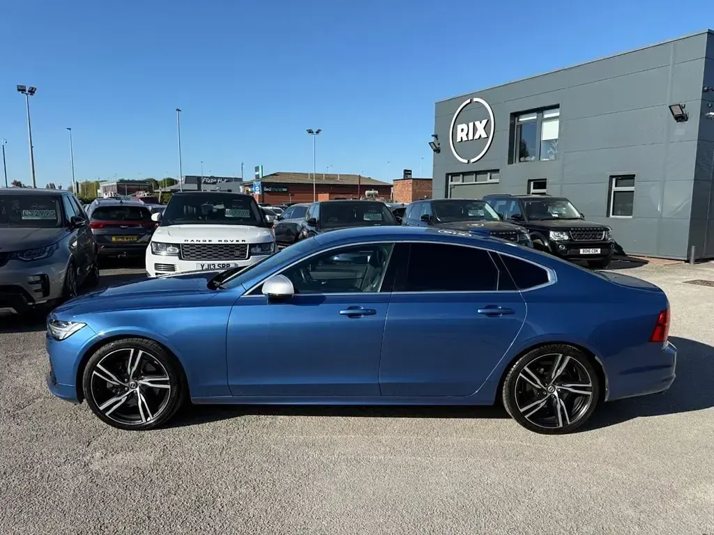Usado Volvo S90 R-Design Pro 235 CV (172 kW) 2018 Azul Berlina