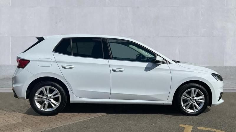 New Skoda Fabia SE L 150 HP (110 kW) 2026 Moon white metallic Hatchback