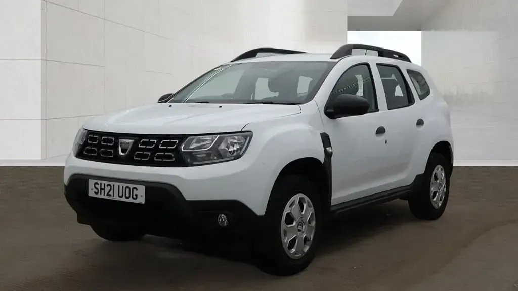 Begagnad Dacia Duster Essentiel 100 HK (73 kW) 2021 Vit SUV