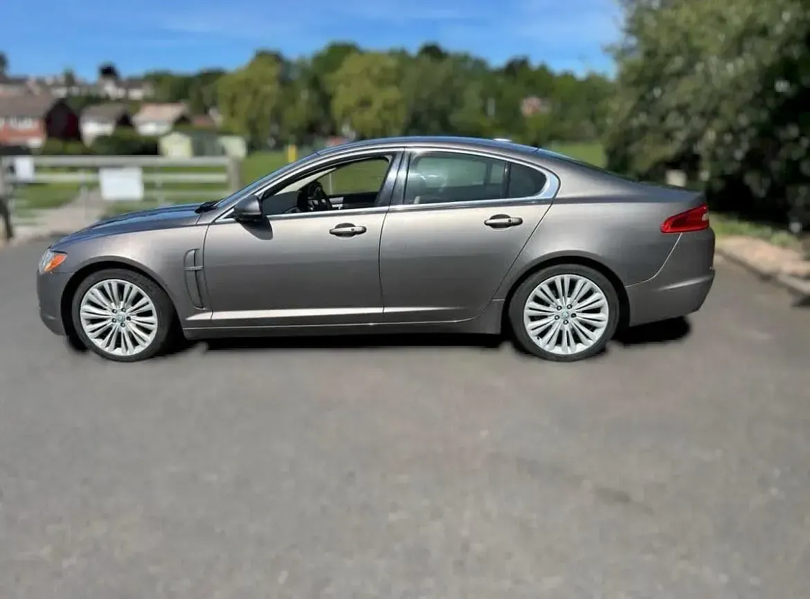 Used Jaguar XF Premium Luxury 2011 Grey Sedan