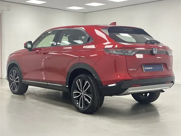 Used Honda HR-V Advance 2023 Red SUV