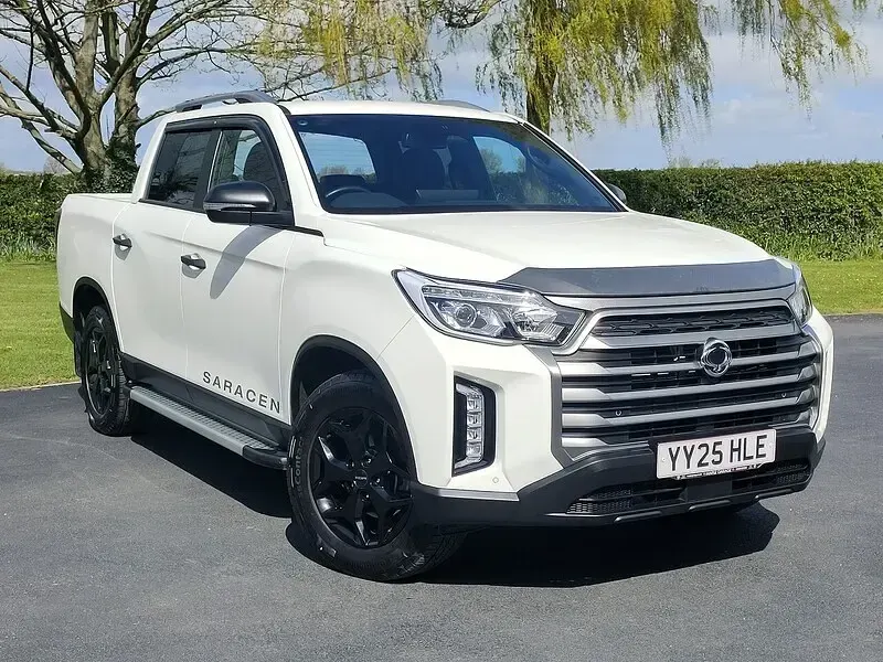 Used KGM Musso 202 HP (148 kW) 2025 Grand white Pickup