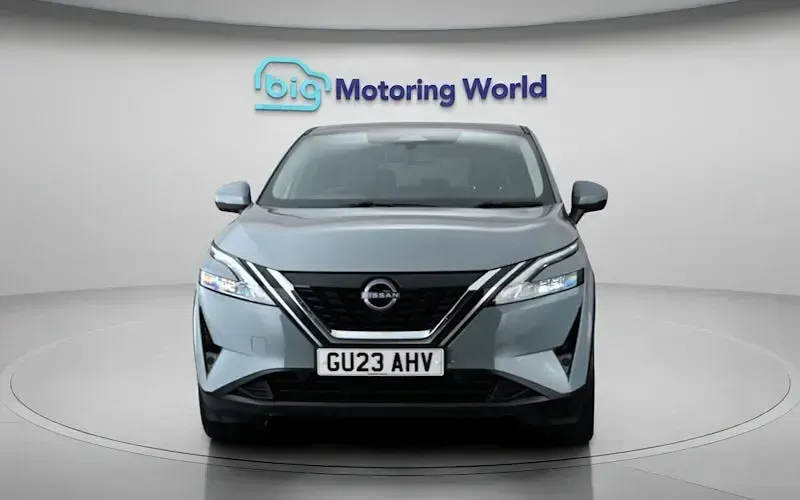Used Nissan Qashqai N-Connecta 190 HP (139 kW) 2023 Grey SUV