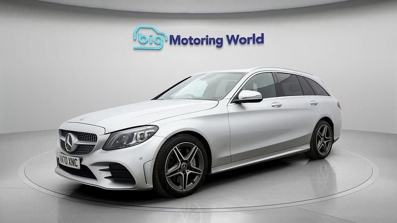 Used Mercedes C300 AMG line 258 HP (189 kW) 2019 Silver Estate