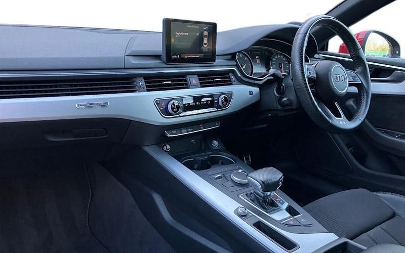 Used Audi A5 Design 252 HP (185 kW) 2018 Red Coupe