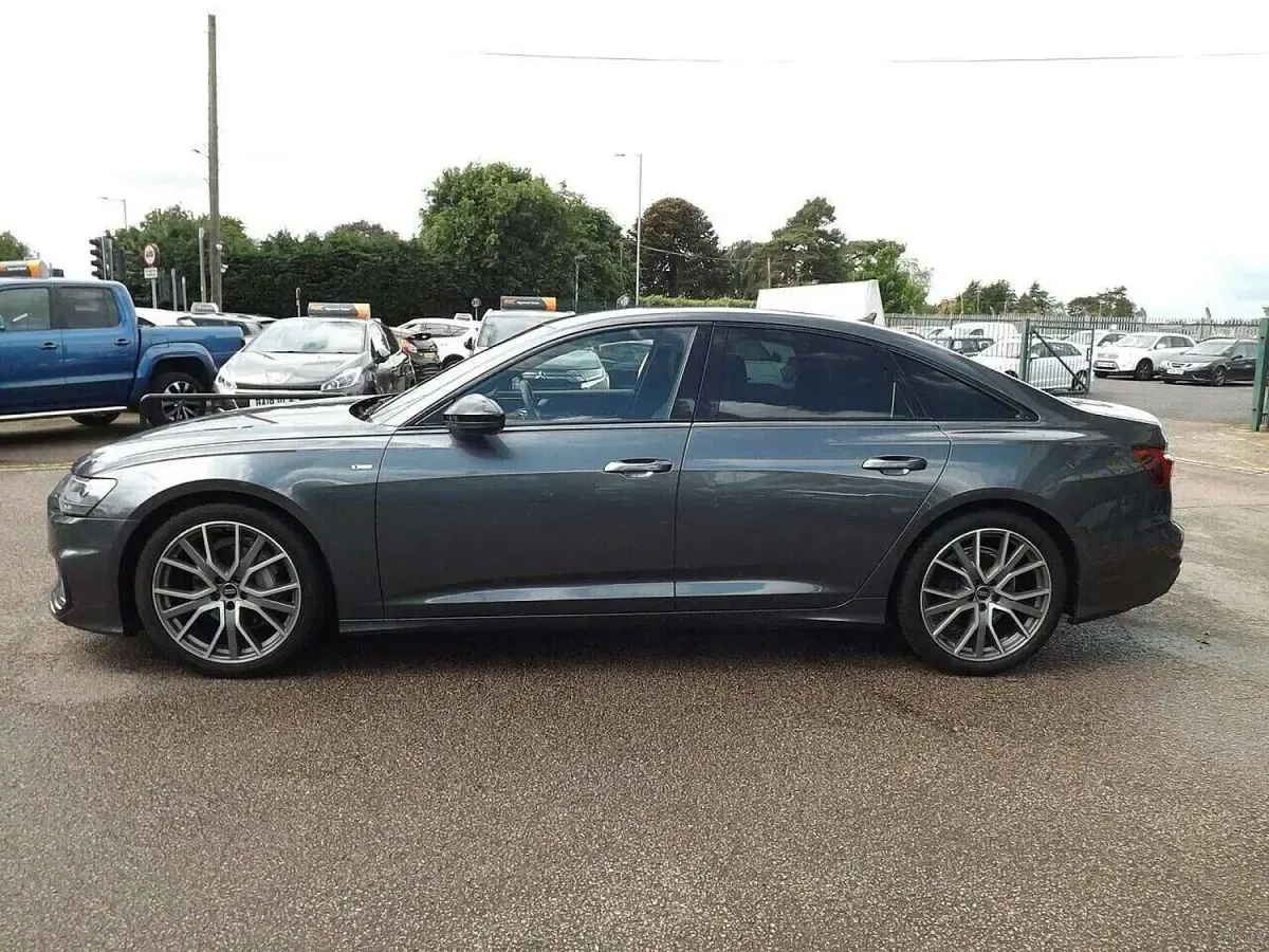 Used Audi A6 Black Edition 204 HP (150 kW) 2022 Grey Sedan