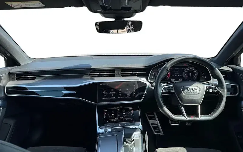 Used Audi A6 Black Edition 204 HP (150 kW) 2020 Silver Sedan