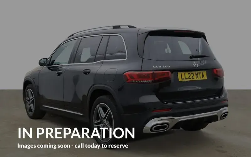 Used Mercedes GLB200 AMG line 163 HP (119 kW) 2022 Black SUV