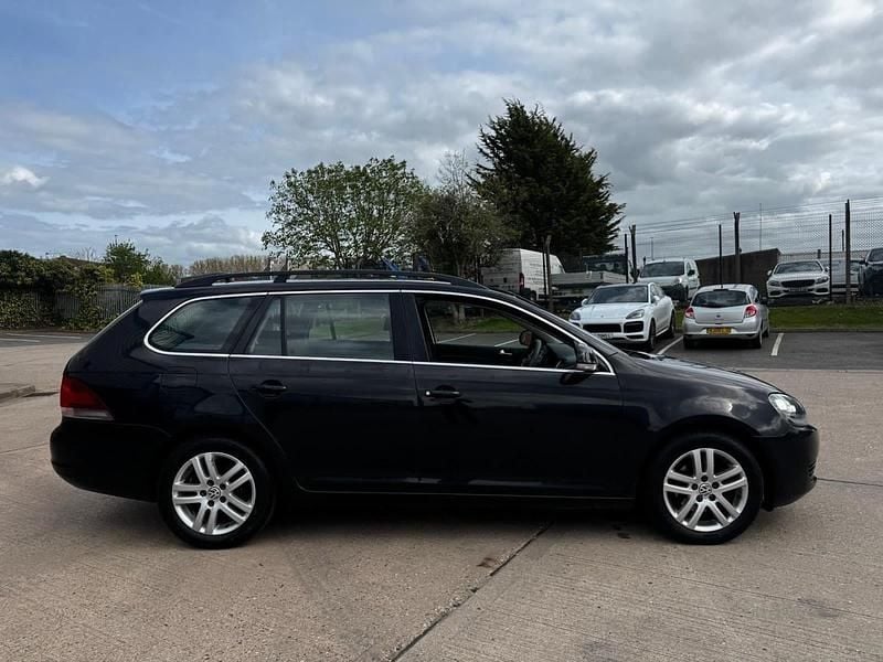 Usado VW Golf VII SE 2013 Preto Carrinha