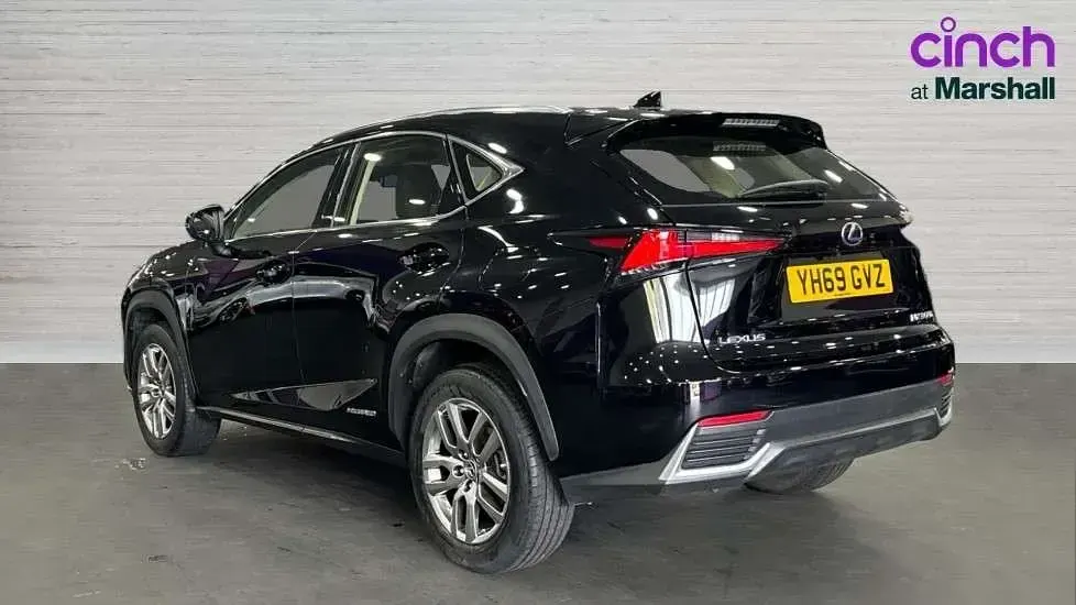 Used Lexus NX300h 197 HP (144 kW) 2019 Black SUV