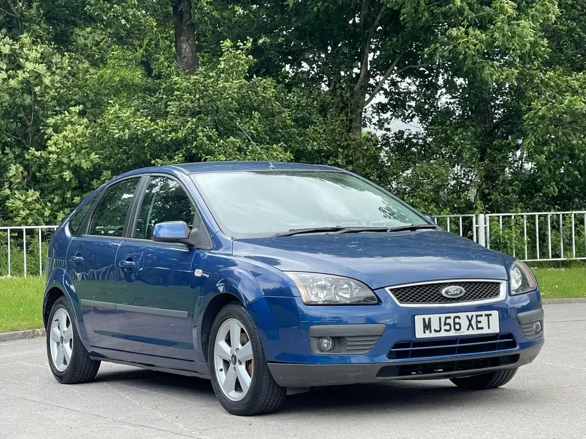 Used Ford Focus Zetec 2007 Blue Hatchback