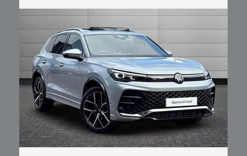 Silver Used 2024 VW Tiguan R-line SUV | £34,750 (A bit pricey) - Image 1/3