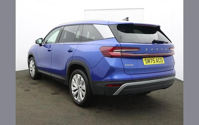 New Skoda Kodiaq SE L 147 HP (108 kW) 2025 Race blue metallic SUV