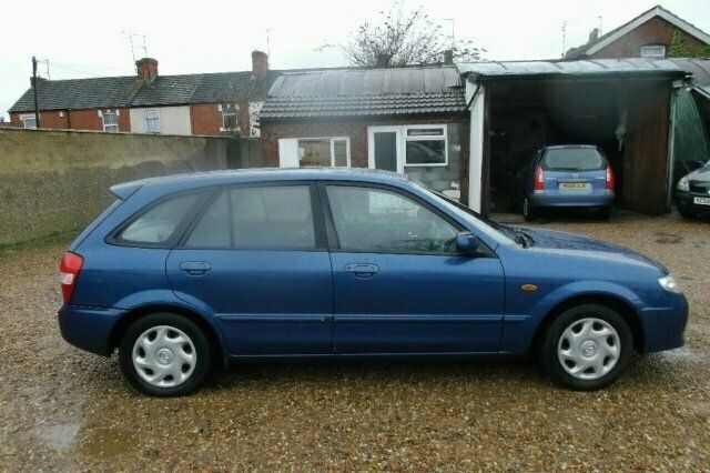 Used Mazda 323 2001 Hatchback