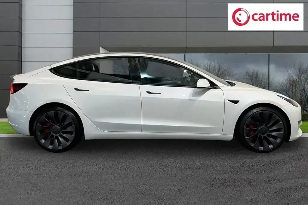 Usado Tesla Model 3 Performance 461 kW (627 HP) 2021 Branco Sedan