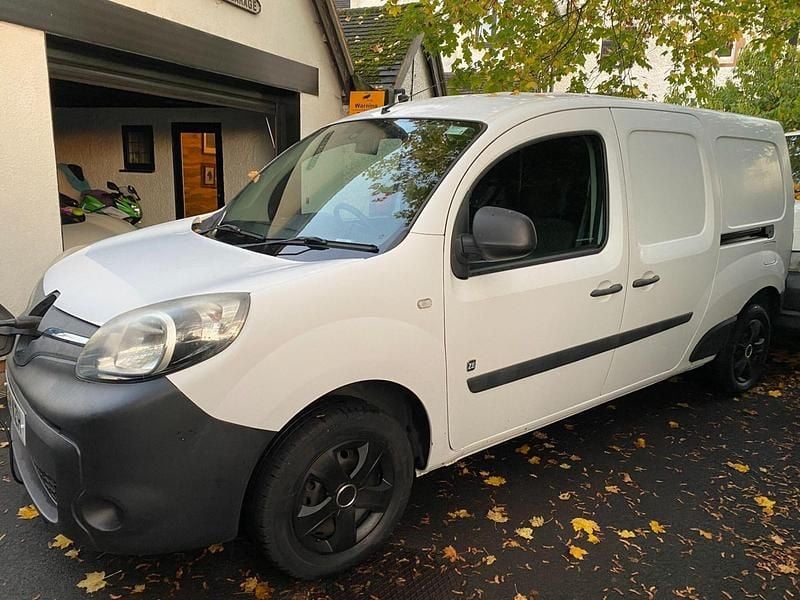 White Used 2018 Renault Kangoo MPV | £3,500 (Fair price) - Image 1/4