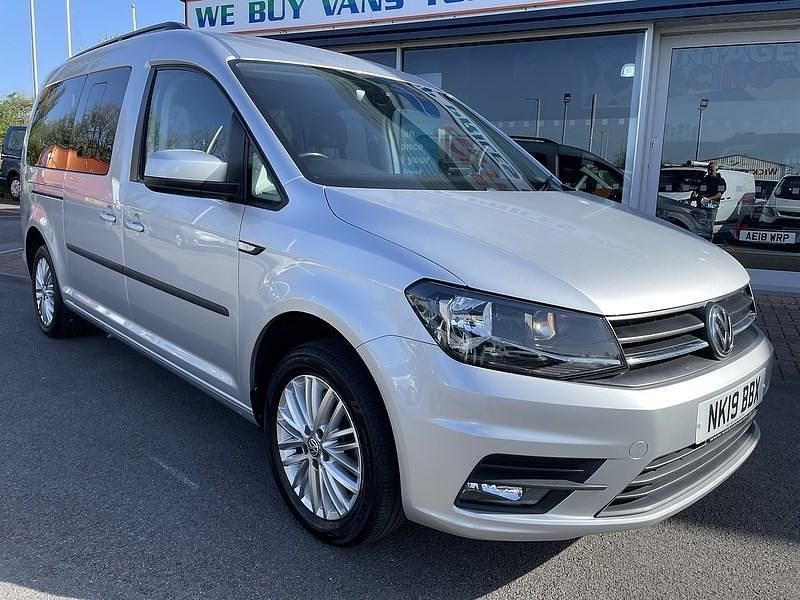 Used VW Caddy Maxi 101 HP (74 kW) 2019 Silver MPV