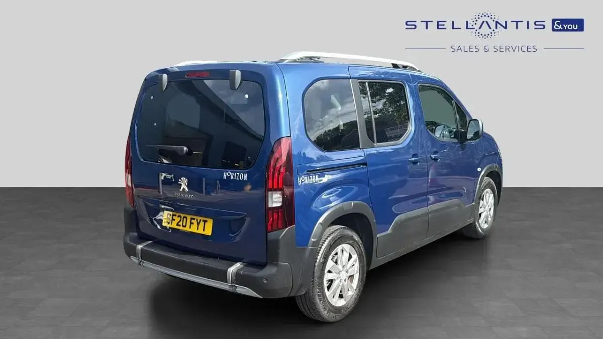 Used Peugeot Rifter Allure 101 HP (74 kW) 2020 Blue MPV