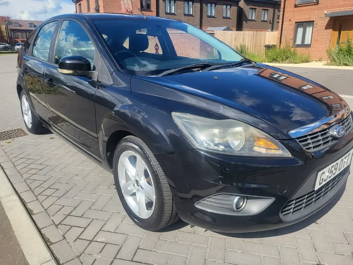 Used Ford Focus Zetec 98 HP (72 kW) 2009 Black Hatchback