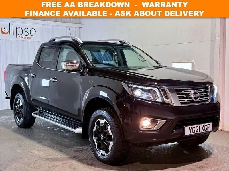 Black Used 2021 Nissan Navara Tekna Pickup | £13,595 (Good price) - Image 1/3