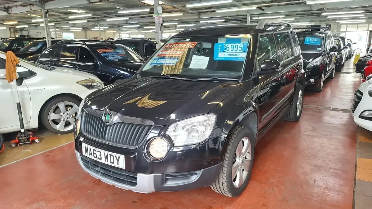 Used Skoda Yeti SE 105 HP (77 kW) 2013 Black SUV