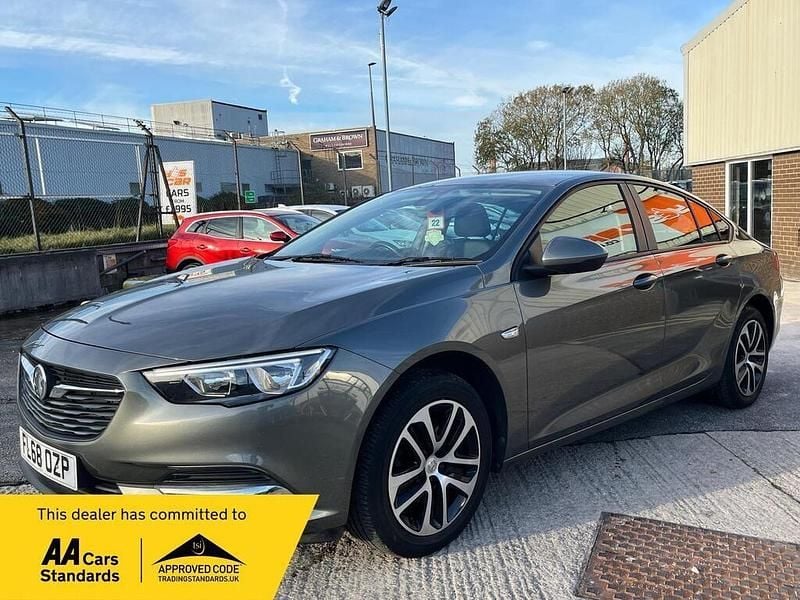 Grey Used 2018 Vauxhall Insignia Design Edition Hatchback | £6,875 (Fair price) - Image 1/4